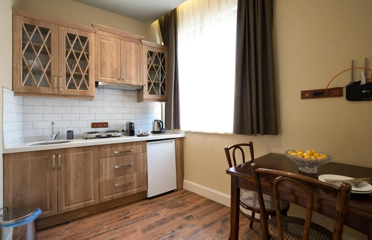 Level Suites - 201 Istanbul