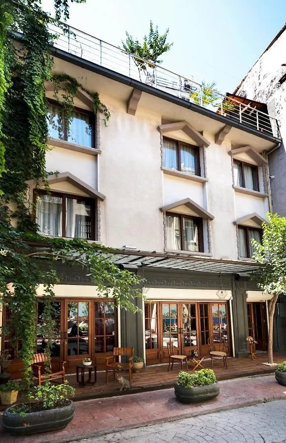 Level Suites - 201 Istanbul